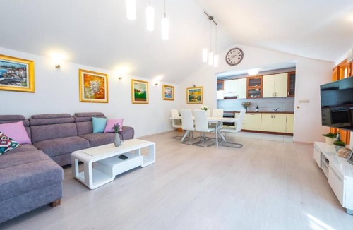 Babin Kuk Apartment | Luxury Penthouse with Private pool in the city center!