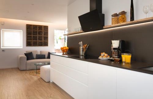 Dreta de l'Eixample Apartment | Luxury Penthouse with Jacuzzi & Large Terraces by Passeig de Gràcia