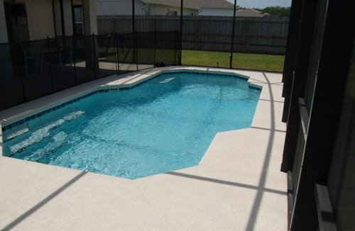 Crescent Lakes House | Luxury Pet-Friendly Enclosed Yard, 3 Bed, 2 Bath Vacation Pool Home, Florida