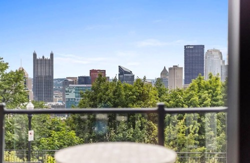 Mount Washington House | Luxury Pittsburgh Home with Incredible View
