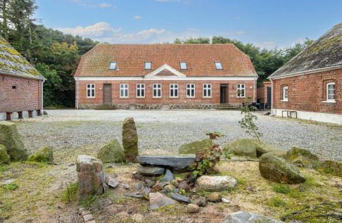 Skjern House | Luxury Pool House Stay