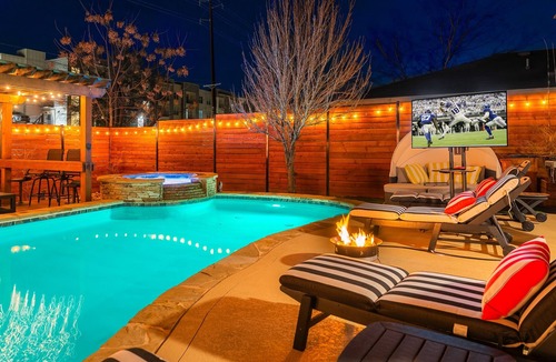Montopolis House | Luxury Pool & Spa Oasis | 5mi to Downtown ATX
