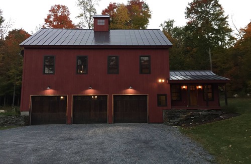 Stratton and Bromley Ski Areas House | Luxury Post and Beam Barn Set On 10 Acres