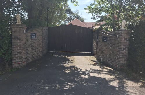 East Drayton Apartment | Luxury Private Apartment