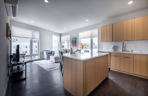 White Plains Apartment | Luxury Private Apt with Gym