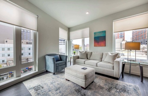 White Plains Apartment | Luxury Private Apt with Gym