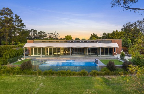 Elaine House | Luxury Private Estate