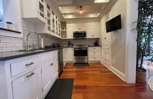 New Town House | Luxury Private Home w/Heated Pool in Key West