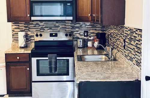 Beltsville House | Luxury Private Pass Time Space
