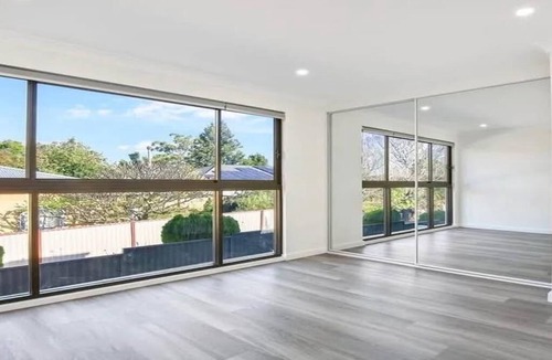 Girraween House | Luxury Private Room For Rent