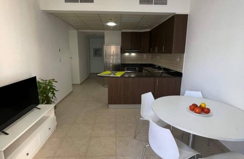 Dubai Marina Apartment | Luxury Private Room in an Apartment Next to Barasti Beach