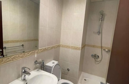Dubai Marina Apartment | Luxury Private Room in an Apartment Next to Barasti Beach