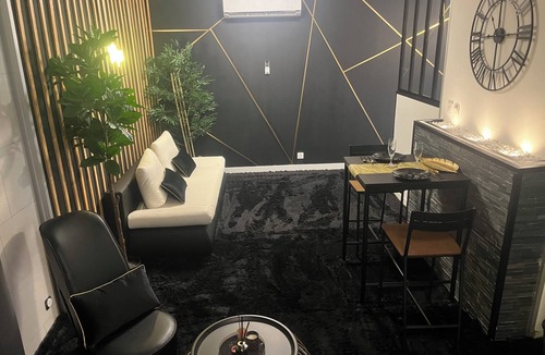 Neuvireuil House | Luxury private suite with jacuzzi - Ô'spa Zen