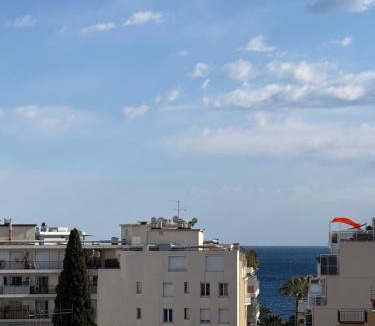 Gambetta Apartment | Luxury property - Rooftop & Jacuzzi