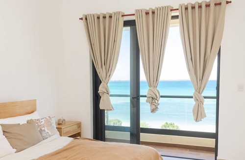 Bani Condo | Luxury Puntarena Beach front condo