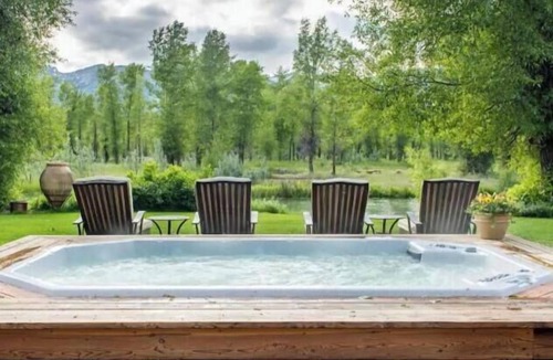 Jackson House | Luxury Ranch in Jackson, WY