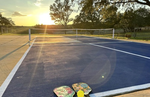Dripping Springs Villa | Luxury Ranch Retreat Pool, Sleeps 18