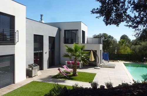 Saint-Gely-du-Fesc Villa | Luxury, relaxation and leisure under the southern sun!