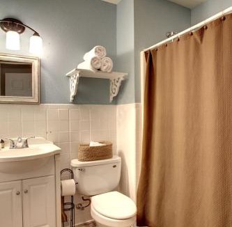 New Braunfels House | Luxury Rental with a Swimming Pool Perfect for Large Groups near Gruene, Texas