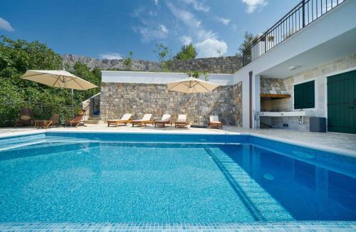 Jesenice Villa | Luxury Residence Mladenka