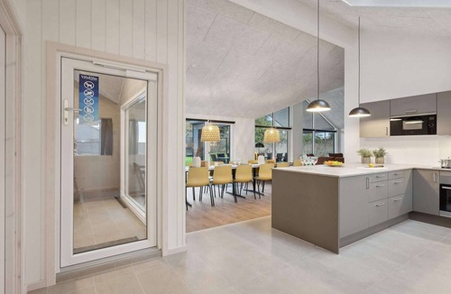 Hasmark Strand House | Luxury Retreat by Hasmark