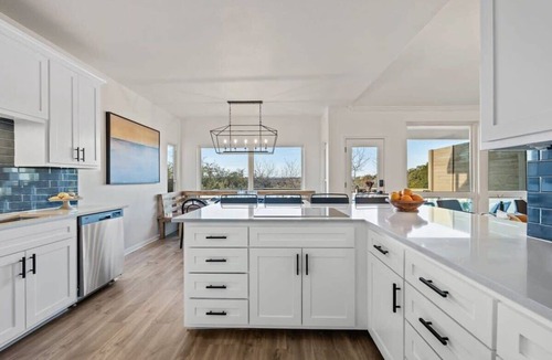 Highland Lake Estates House | Luxury Retreat | Hot Tub + Large Deck