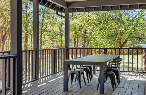 Manor House | Luxury Retreat Hot Tub Fire Pit Pool GameRoom
