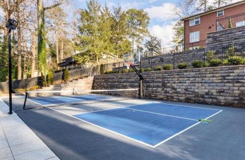 Smyrna House | Luxury Retreat in Smyrna: Pool, Pickleball & More!