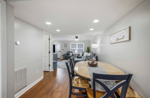 Lynchburg House | Luxury Retreat Near Liberty University & Downtown