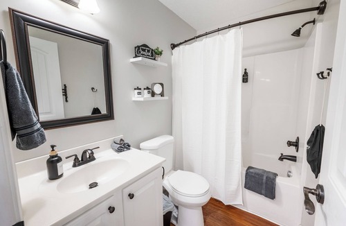 Lynchburg House | Luxury Retreat Near Liberty University & Downtown