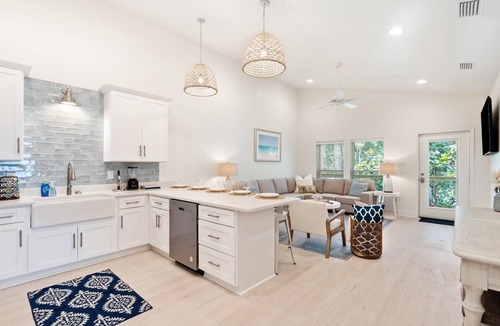 Dauphin Island Apartment | Luxury Retreat on Oleander - Unit H