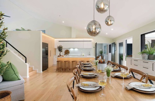 Mornington House | Luxury Retreat - Spa, Beach, Wineries