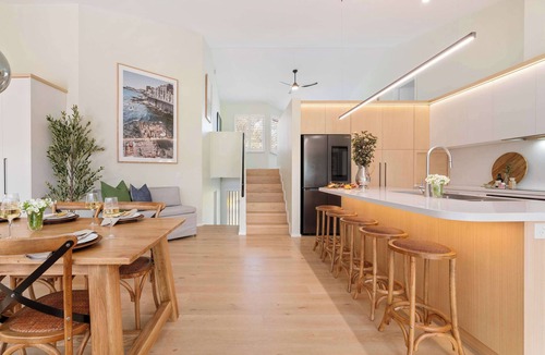 Mornington House | Luxury Retreat - Spa, Beach, Wineries