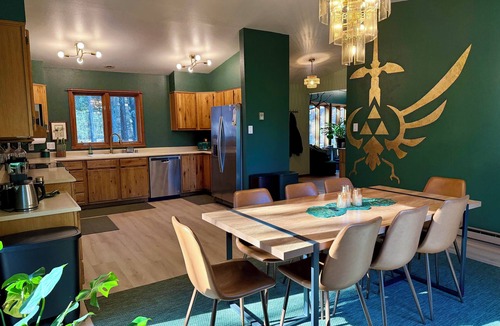 Jemez Springs Cabin | Luxury Retreat with Hot Tub + Mountain Views