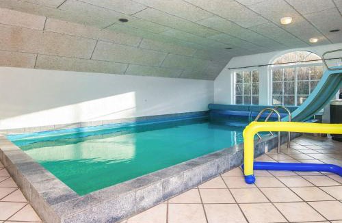 Øhuse House | Luxury Retreat with Pool