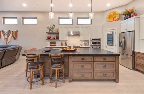 Pinnacle Peak House | Luxury Retreat with Heated Pool in Scottsdale
