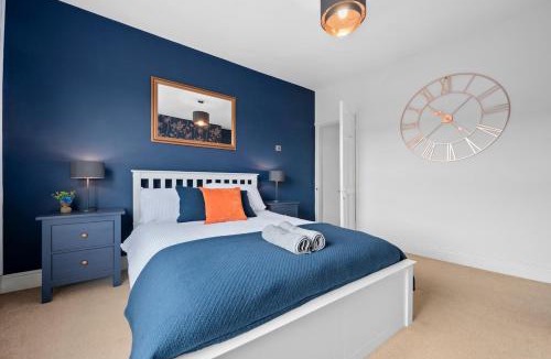 Belper House | Luxury River Side Getaway Peak District