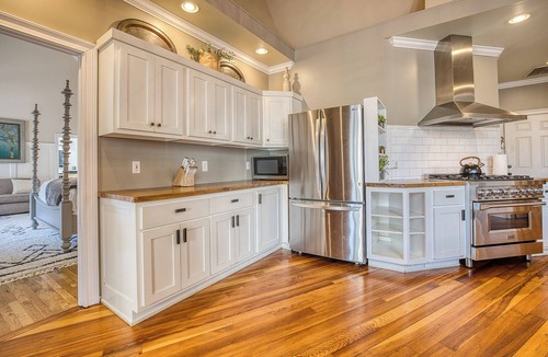 Mineral Bluff House | Luxury Riverfront Pool Theater Games Hot Tub