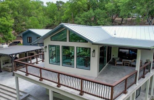 Canyon Lake House | Luxury Riverfront Villa with Firepit & Gameroom!