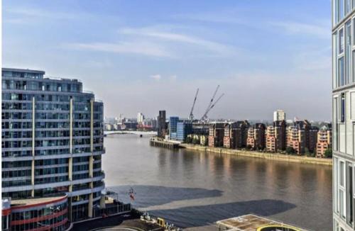 St. Mary's Park Apartment | Luxury Riverside Apartment