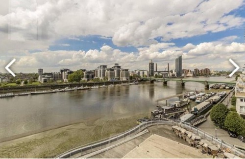 St. Mary's Park Apartment | Luxury Riverside Apartment