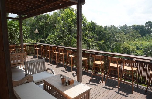 Nyambu Villa | Luxury Riverside Cabins at Nunu Bali