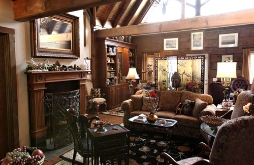 Compton House | Luxury Romantic Bed and Breakfast Retreat in Northern Arkansas