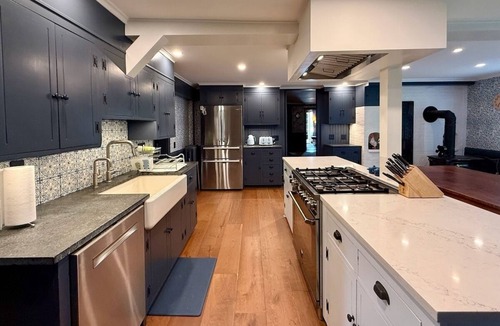 Sheffield House | Luxury, Romantic, Sprawling Mansion-Sleeps 18!