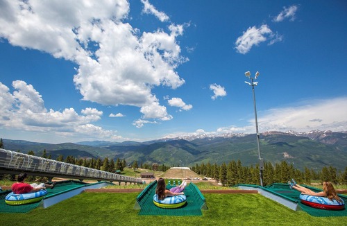 Vail Hotel | Luxury Room + Access Rooftop Hot Tubs & Lap Pool