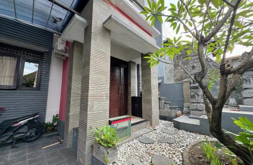 Dalung House | Luxury Room Between Canggu & Ubud aka Summer House