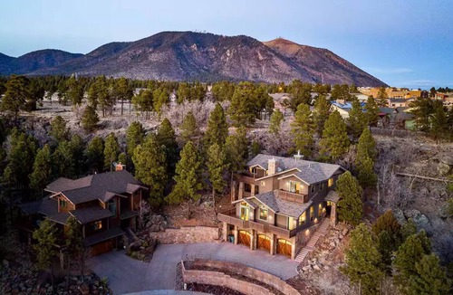 Flagstaff House | Luxury Rustic Home w/views, On trails. Only 5 min to town and 30 min to skiing!