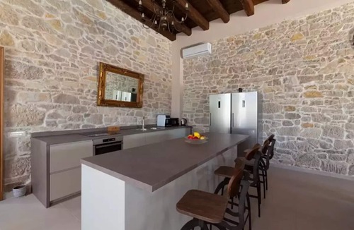 Bicine Villa | Luxury Rustic Villa Maria with Pool & Sauna