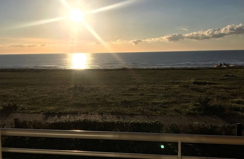 Eastbourne Apartment | LUXURY SEAFRONT BEACH APARTMENT