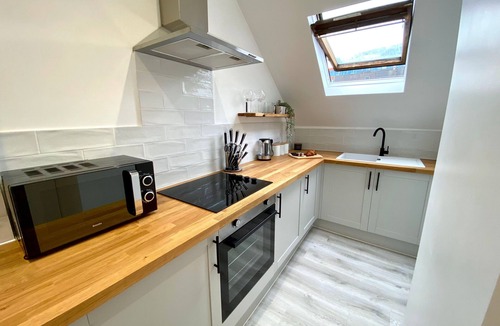 Bournemouth City Centre Apartment | Luxury Scandi Inspired 1 Bed Apartment